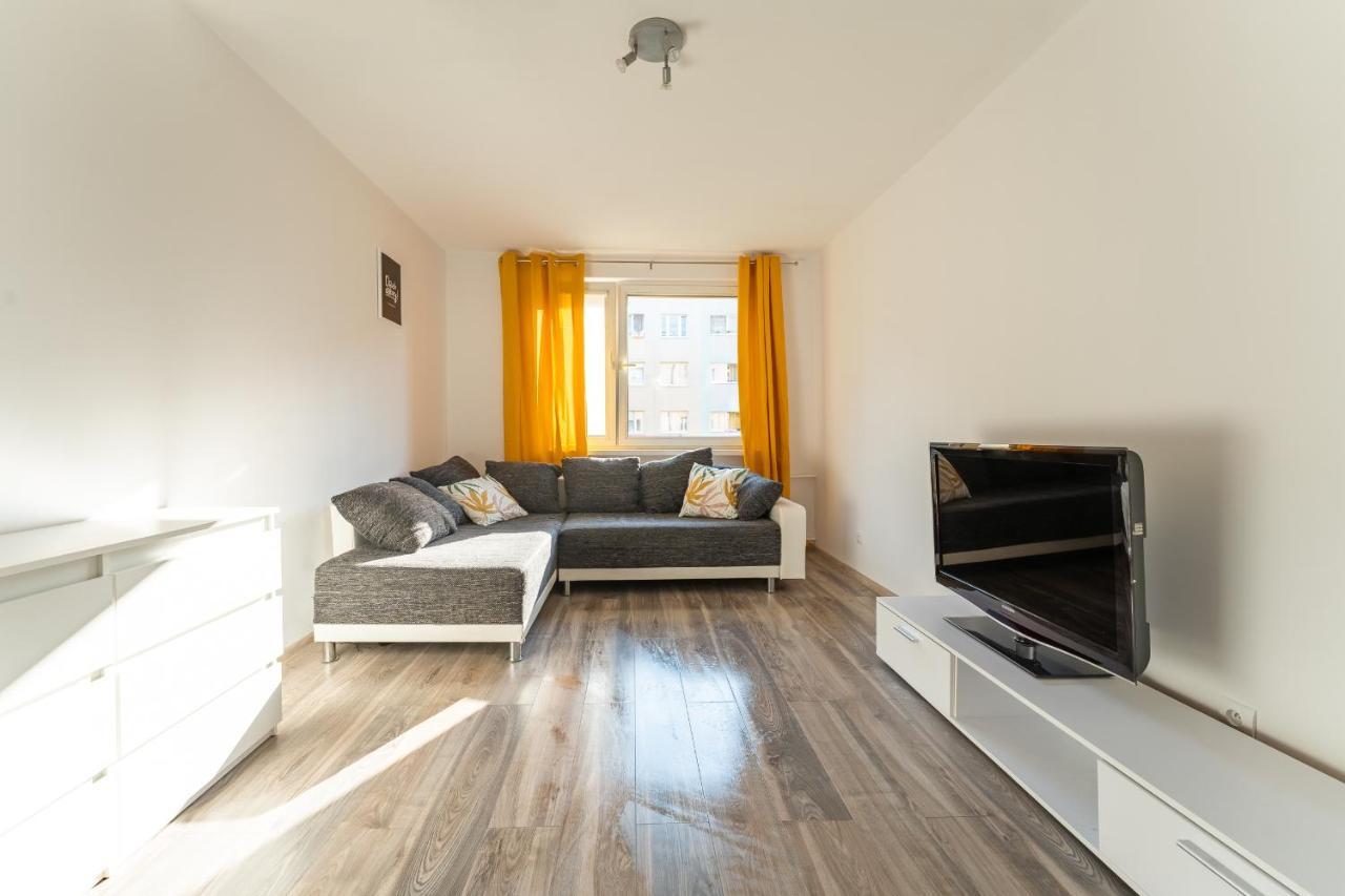 Tanie Spanie Skowronek - Pet Friendly - Przytulny 4 Osobowy - Space Apart Еленя-Гура Экстерьер фото